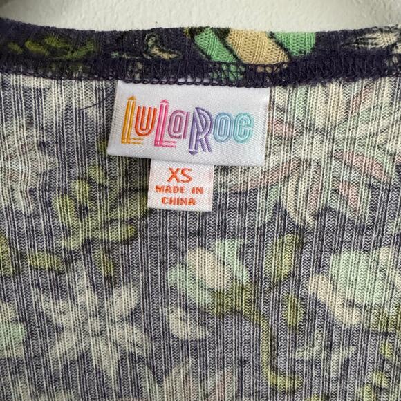 Lularoe Ribbed Sarah in a Floral Pattern - Picture 6 of 6